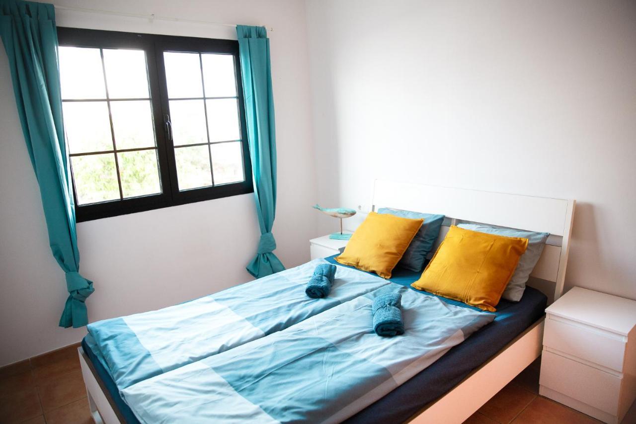 Surf Dream Surfhouse Hostel Corralejo Buitenkant foto