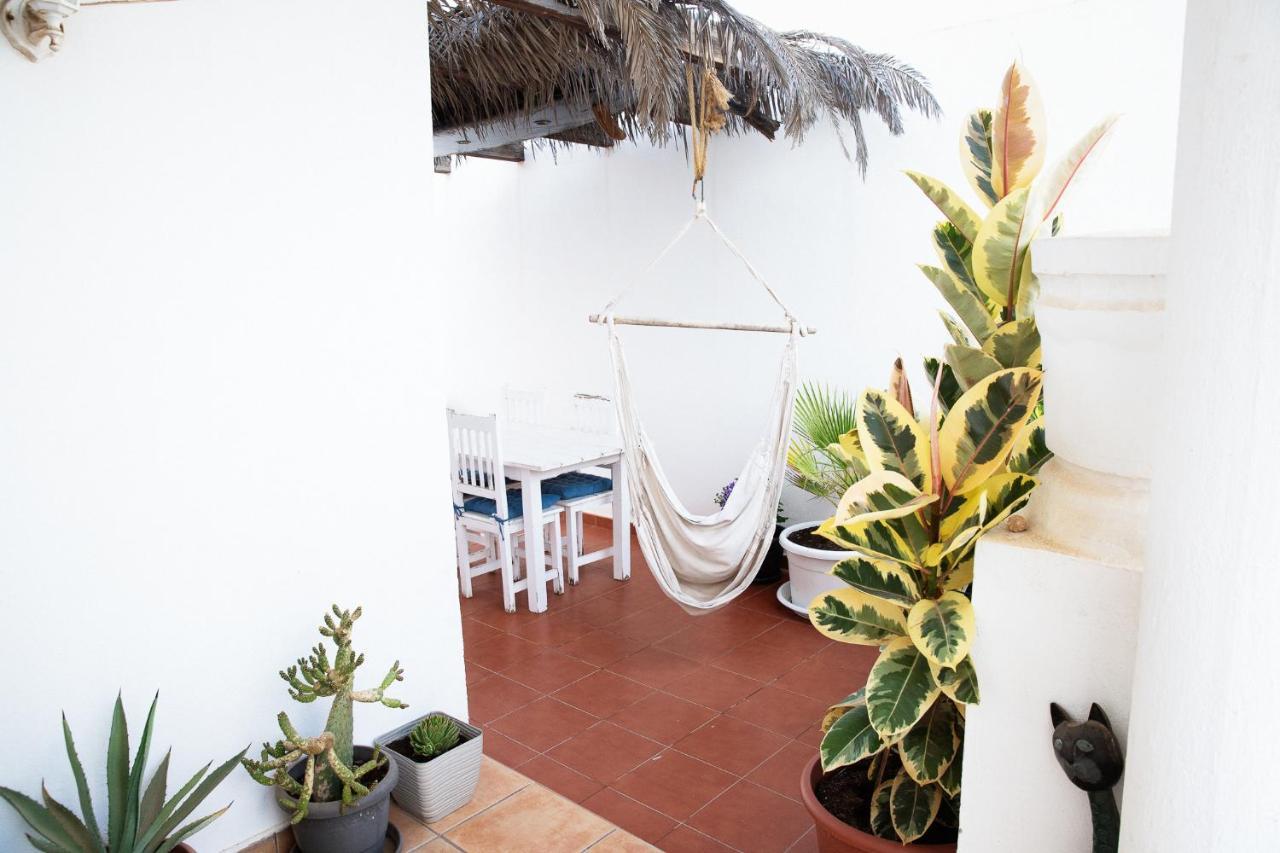 Surf Dream Surfhouse Hostel Corralejo Buitenkant foto