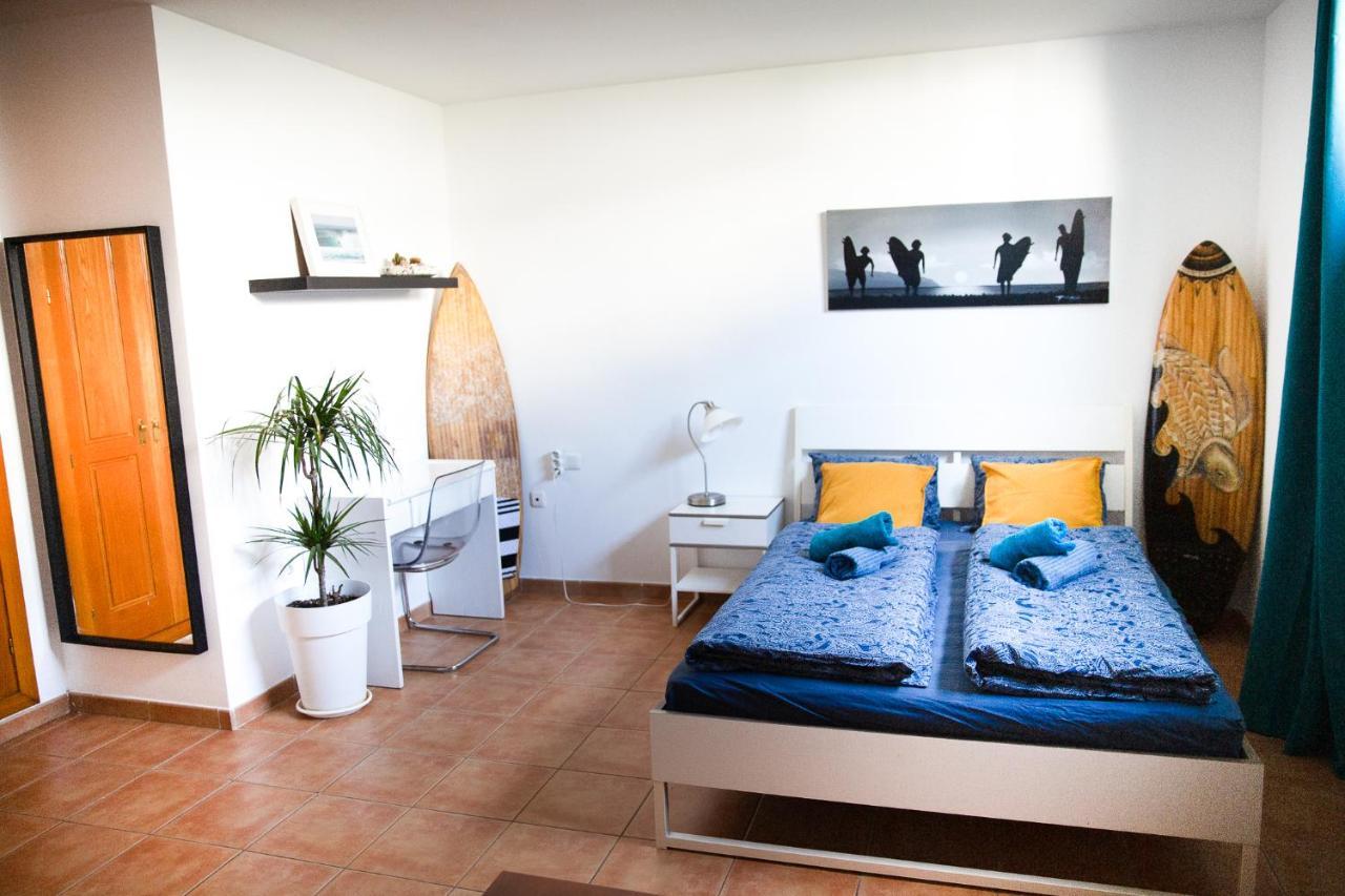 Surf Dream Surfhouse Hostel Corralejo Buitenkant foto