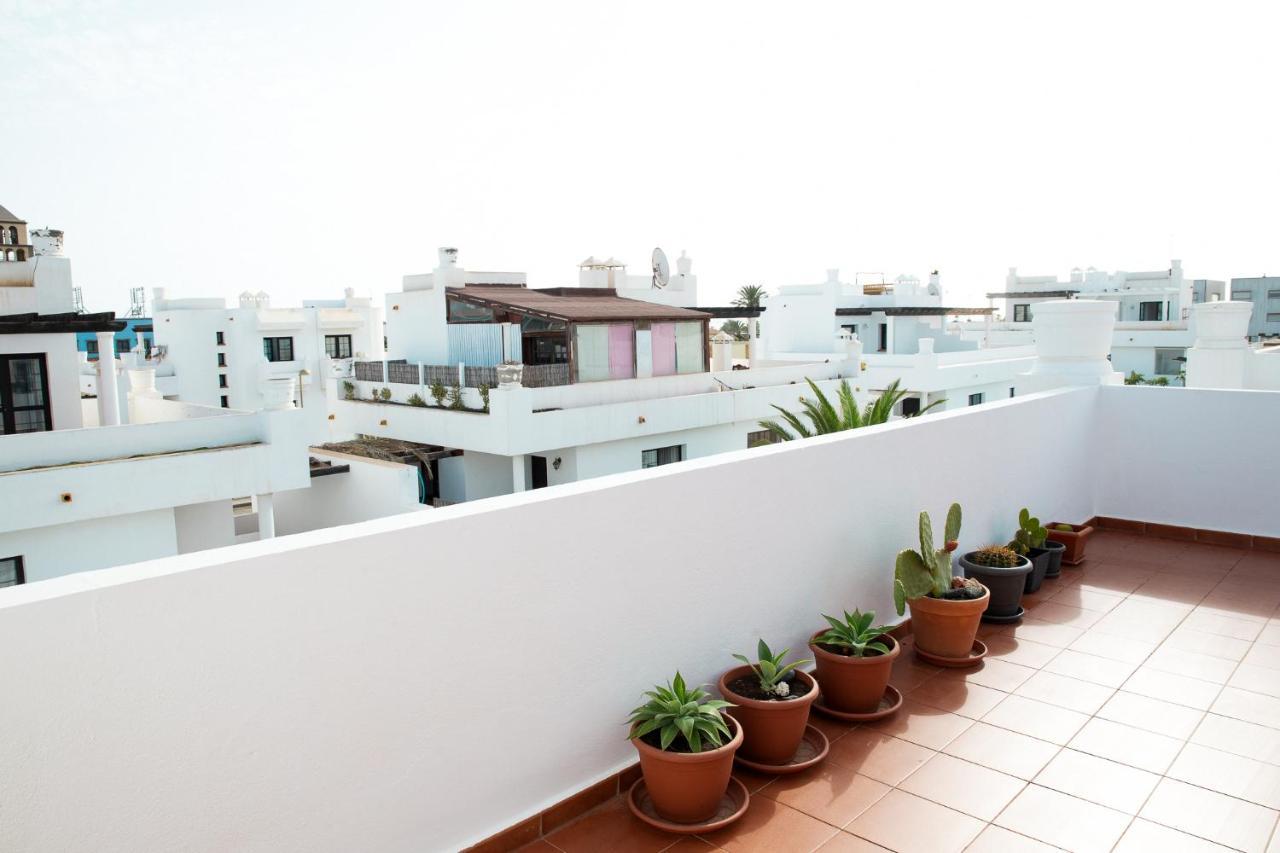 Surf Dream Surfhouse Hostel Corralejo Buitenkant foto