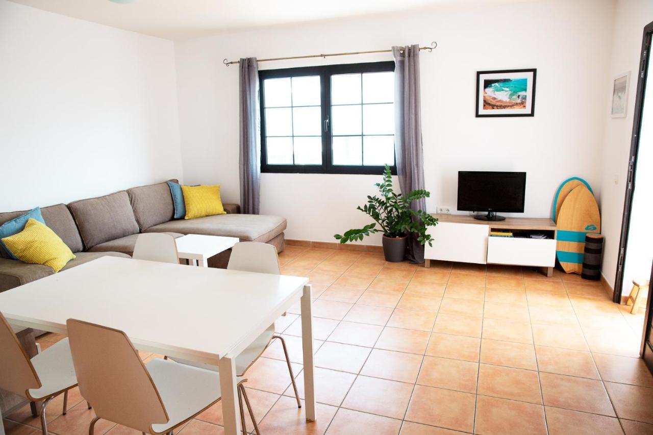 Surf Dream Surfhouse Hostel Corralejo Buitenkant foto
